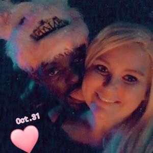 Meet your Posher, Fallon